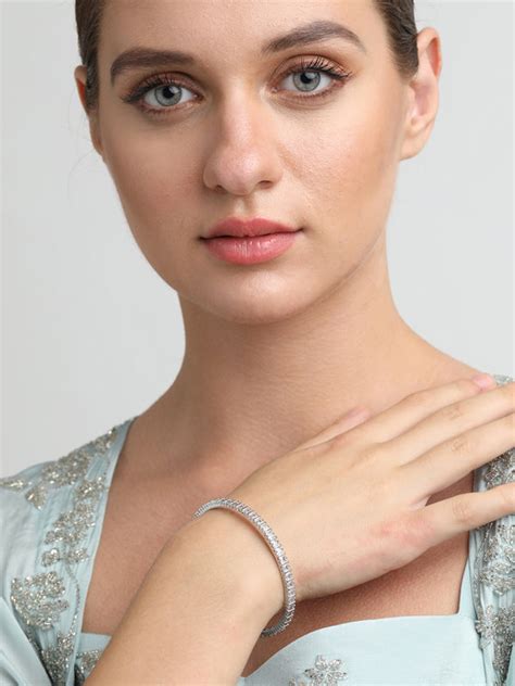 Buy 925 Silver Bangle for Every Moment, Every You! – CLARA