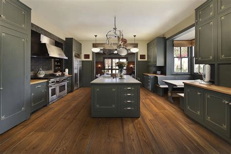 Absolute Hardwood Flooring | www.absolutehardwood.ca