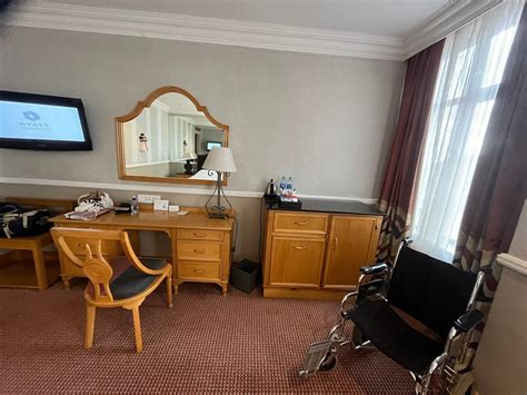 HYATT REGENCY HARARE THE MEIKLES - Hotel Reviews, Photos, Rate ...