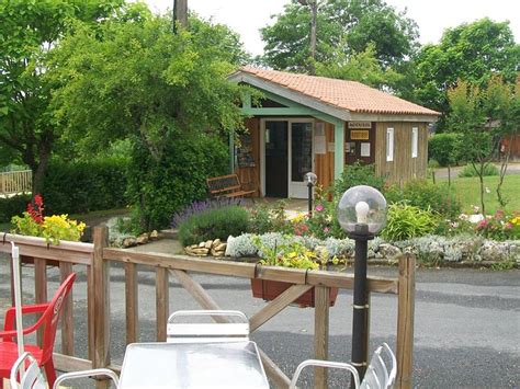 CAMPING LA BASTIDE (Villefranche-du-Perigord) - Campground Reviews ...