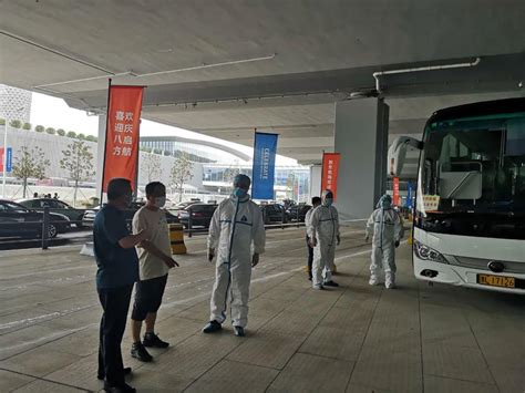 市外办青岛专班“三个到位”确保青岛机场转场期间人员转运工作顺畅