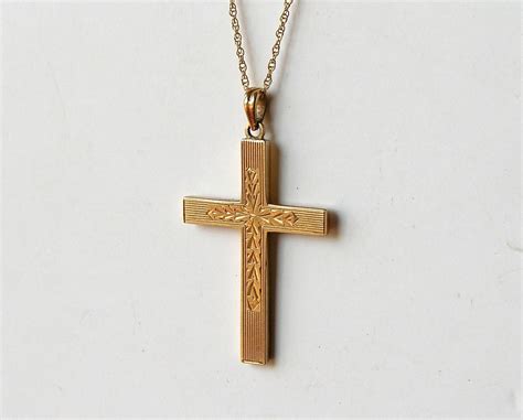 14K Gold Cross Pendant Vintage Necklace Esemco Engraved Art