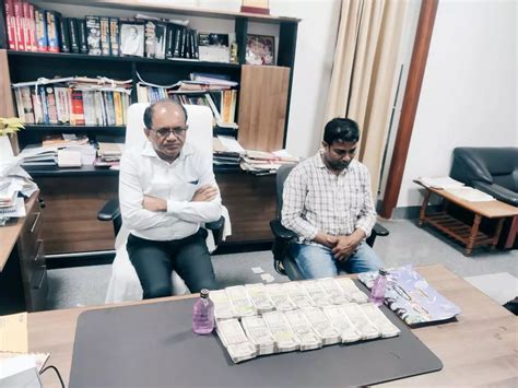 Dharani Portal: ACB arrests Ranga Reddy Jt collector Bhoopal Reddy for ...
