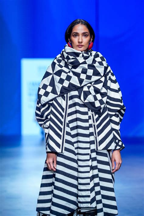 Cross Tunic – Ka-Sha