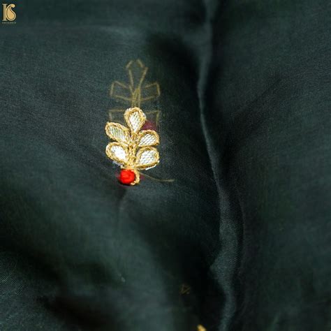Green Pure Organza Silk Dupatta with Embroidery – Khinkhwab