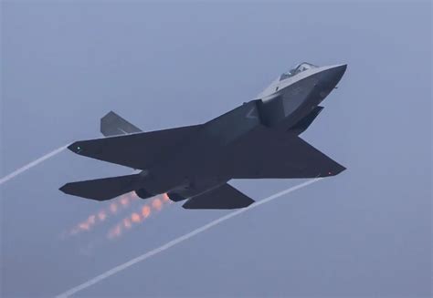 هل ستتسلم إيران سرب من مقاتلات J-35 قريبًا؟ - موقع الدفاع العربي