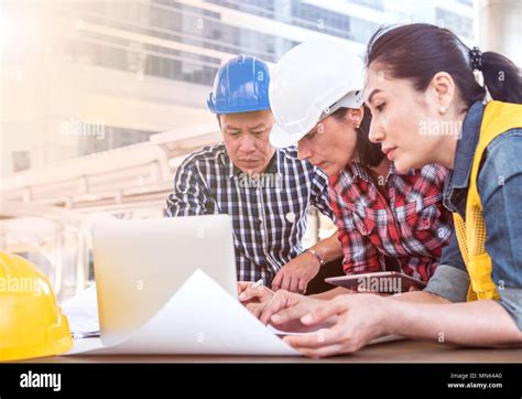 Team Building Engineer 的图像结果