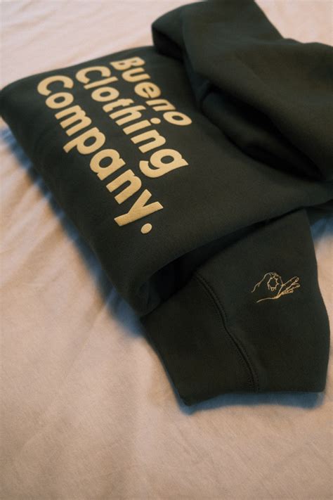 The Bueno Hoody – Bueno Clothing