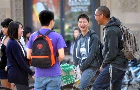中国在美留学生减少14.8% “跌破”记录 _ 澳洲财经新闻 | 澳洲财经见闻 - 用资讯创造财富