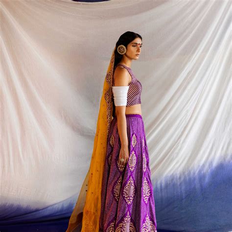 Lehengas – Naina Jain