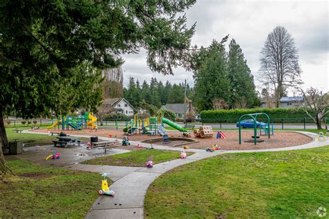 Fircrest, WA City Guide | About Living in Fircrest - Homes.com