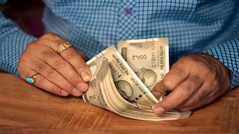 RBI Policy: How Repo Rate At 6.5% Will Impact Common Man? - Goodreturns