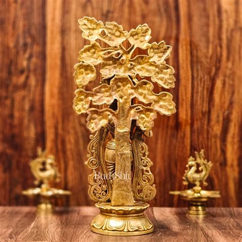 Buy Brass Superfine Krishna with Kalpavriksha Tree - Budhshiv.com