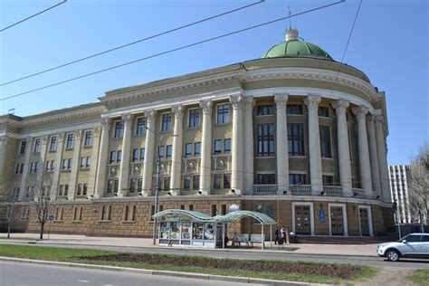 Донецкая библиотека им. Крупской – обзор локации, расположение и фото