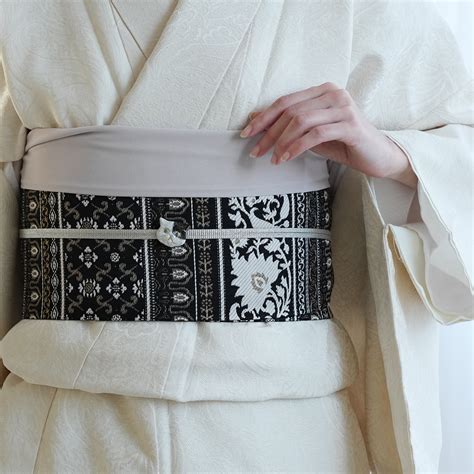 utatane 帯 小袋帯 正絹 半幅帯 博多織 長尺 リバーシブル インド更紗献上 ブラウン×ベージュ 日本製 本場筑前博多織 博多帯 本筑 ...