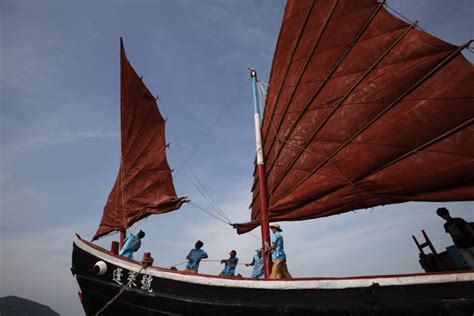 渔民与海 听“渔老大”回想舟山远洋渔业的蓝色传奇