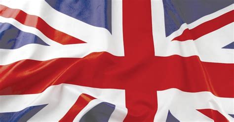 Causeway & Glens council backs flying the union flag every day at seven ...