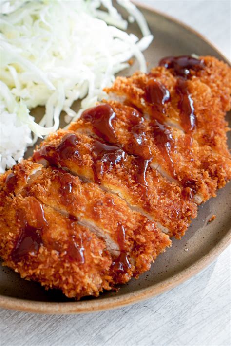 Easy Crispy Chicken Katsu Recipe (Japanese Mom Recipe) - Mochi Mommy