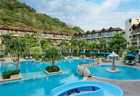 Wedding at Marriott Resorts & Spa Merlin Beach Phuket