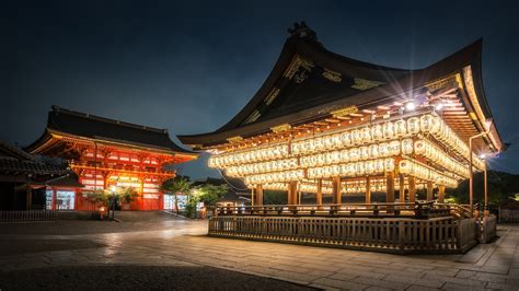 Discover the Spiritual Charm of Yasaka Shrine: Your Ultimate Travel ...