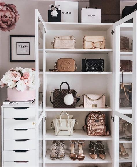 Closet goals. Glam room. Walk in closet. Luxury bags Bag Closet ...