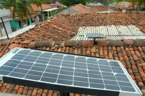 A Teacher Used Solar Power To Light Up This School For Just Rs 500 ...