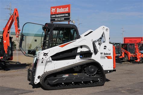 AWNI Bobcat Coop Compact Track Loaders Coop - Lano Equipment, Inc.