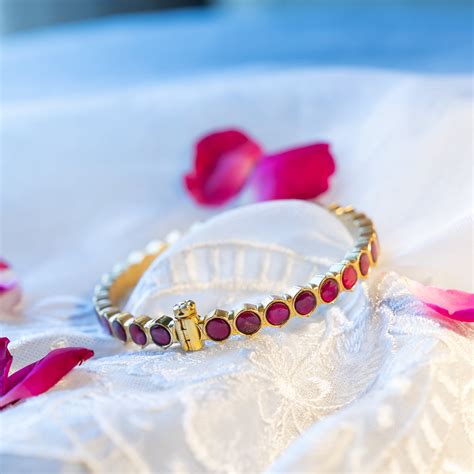 Shop Mahi Silver Bangle Screw Type Red Kundan 92.5 Silver Chennai