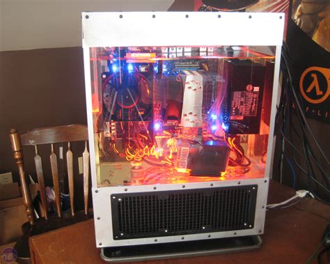 The Mineral Oil PC by Andrew Mollman | bit-tech.net