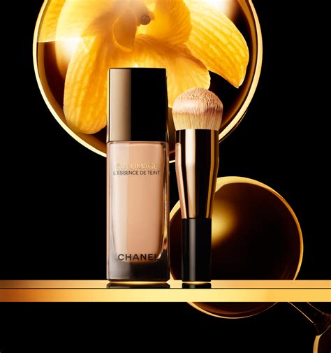 Flawless Foundations - Long‑Wear Coverage | CHANEL