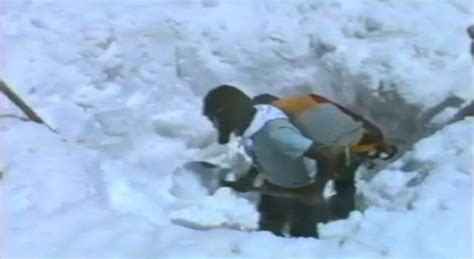 8名登山者遇雪崩被埋 损失部分设备无人员伤亡【图】 - 趣事 - 唯美村