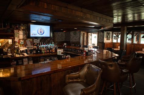 Restaurant – Hunter's Station Golf Course – Tionesta, PA