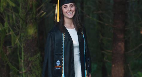 Science Professional Pursuits Program helped zoology major jumpstart her career | Department of ...