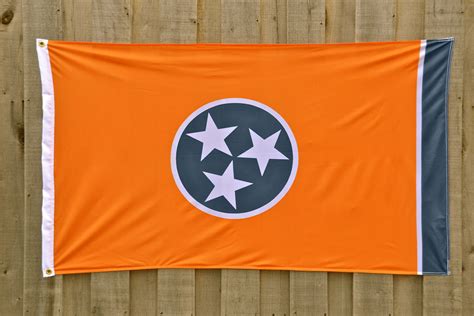 Tennessee State Flags by Volunteer Traditions