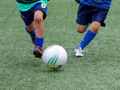 サッカー・フットサル、商用利用OK！著作権フリーな ...