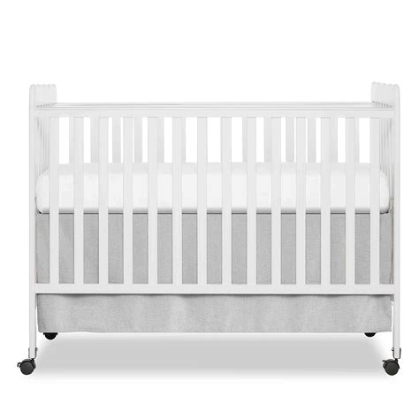 Buy Carson Classic 3-in-1 Convertible Crib in White Online at ...