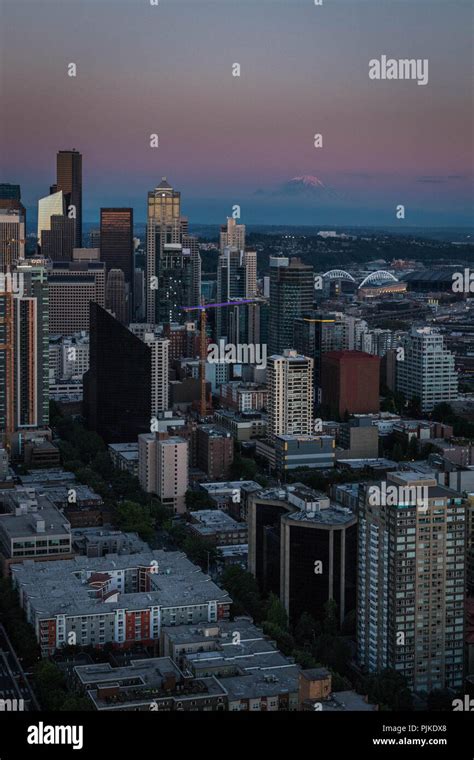 Seattle Aerial View 的图像结果