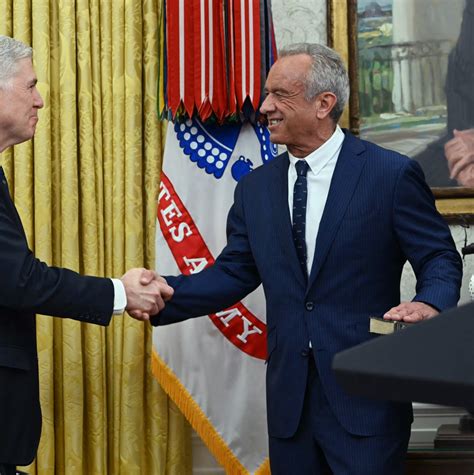 David Brooks’s new column on Trump support gets the big things wrong | Vox