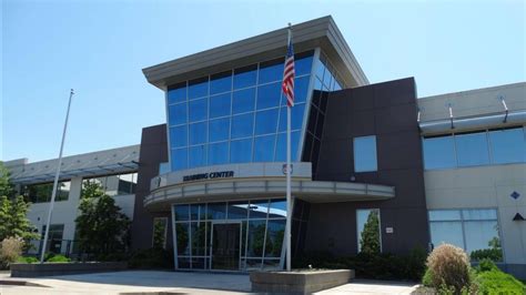 LA Rams look to take Earth City property; St. Louis again contests ...