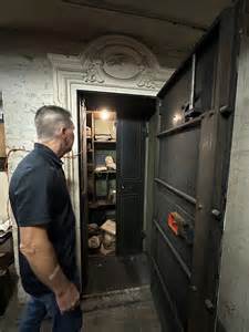 Koch Sporting Goods unearths hidden walk-in safe at downtown Cincinnati ...