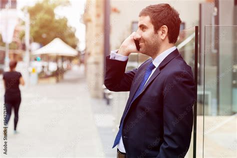 Handsome Businessman 的图像结果