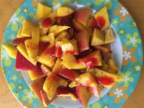 mango con chamoy y tajin