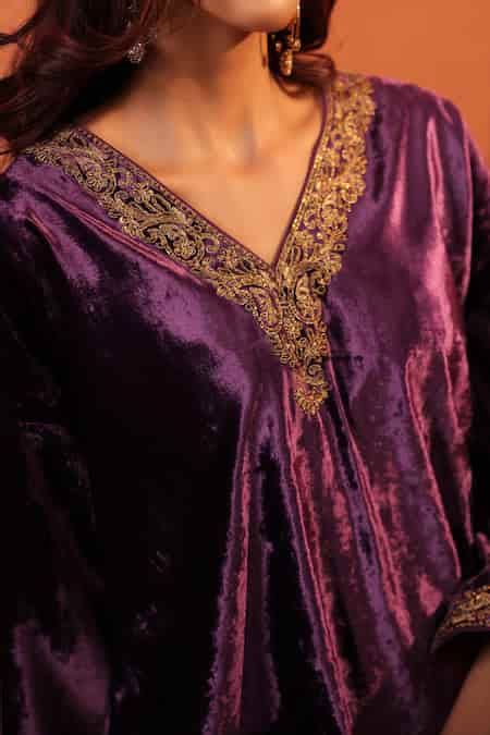 Buy Purple Silk, Velvet Embroidery, Sequins V-neck Kaftan For Women by ...