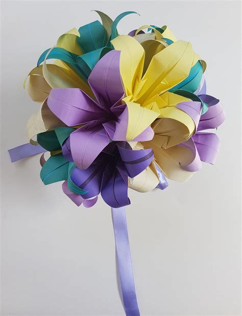 Origami Bridal Bouquet of Lilies Paper Origami Bouquet of Flowers for ...