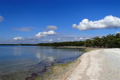 ISLAND HOPPER BOAT RENTAL AND TOURS - All You Need to Know BEFORE You ...