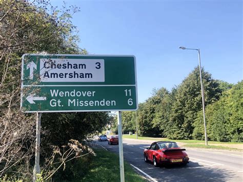 Local Items Signs 的图像结果