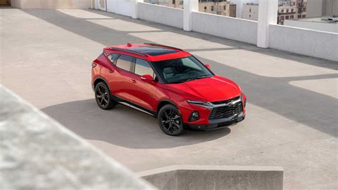 GMC Typhoon Rendering Is The 500-HP Chevy Blazer We Want