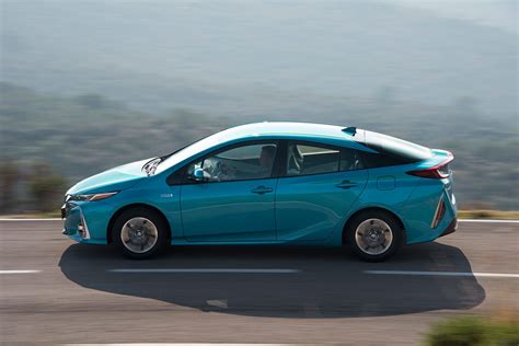 2017 Toyota Prius | Cars Exclusive Videos and Photos Updates