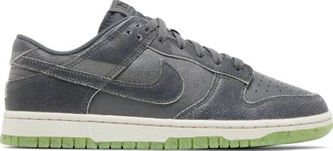 Dunk Low SE 'Halloween - Cauldron' – Dawntown