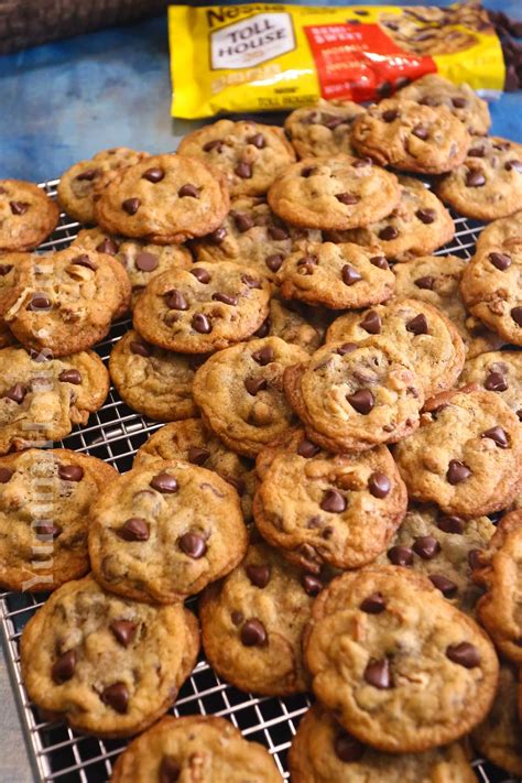 Nestle Chocolate Chips Cookies